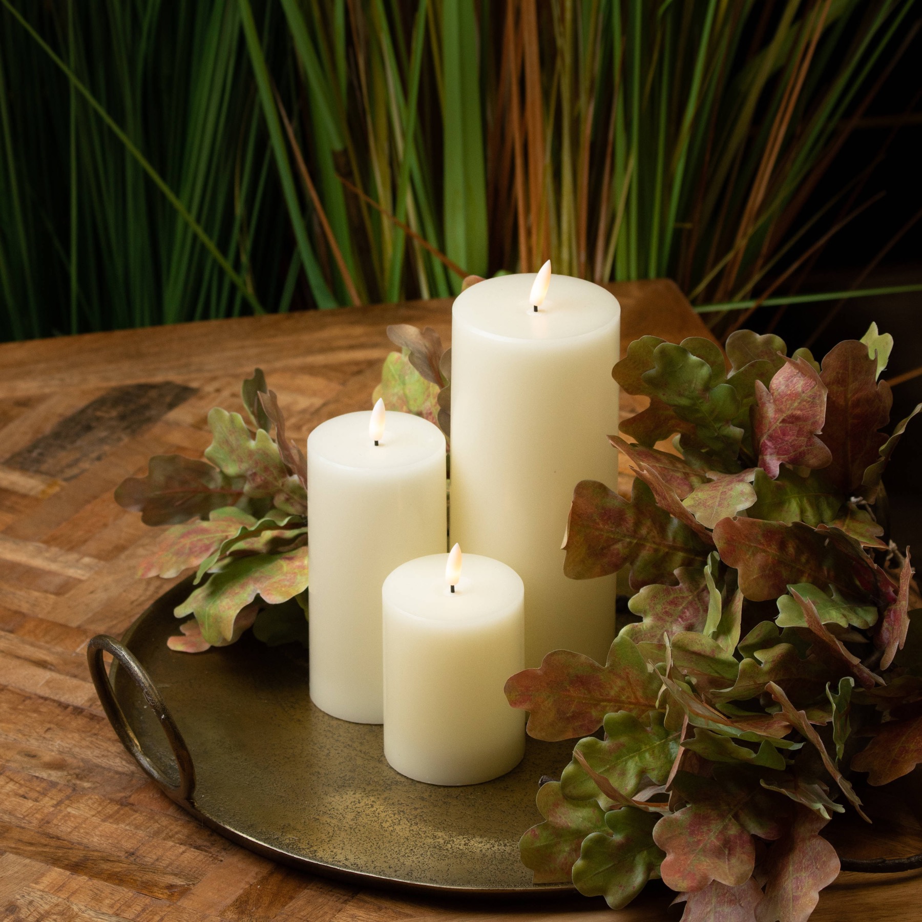 Luxe Collection Natural Glow 3 x 4 LED Cream Wax Candle 4 Luxe Collection Natural Glow 3 x 4 LED Cream Wax Candle - Image 4