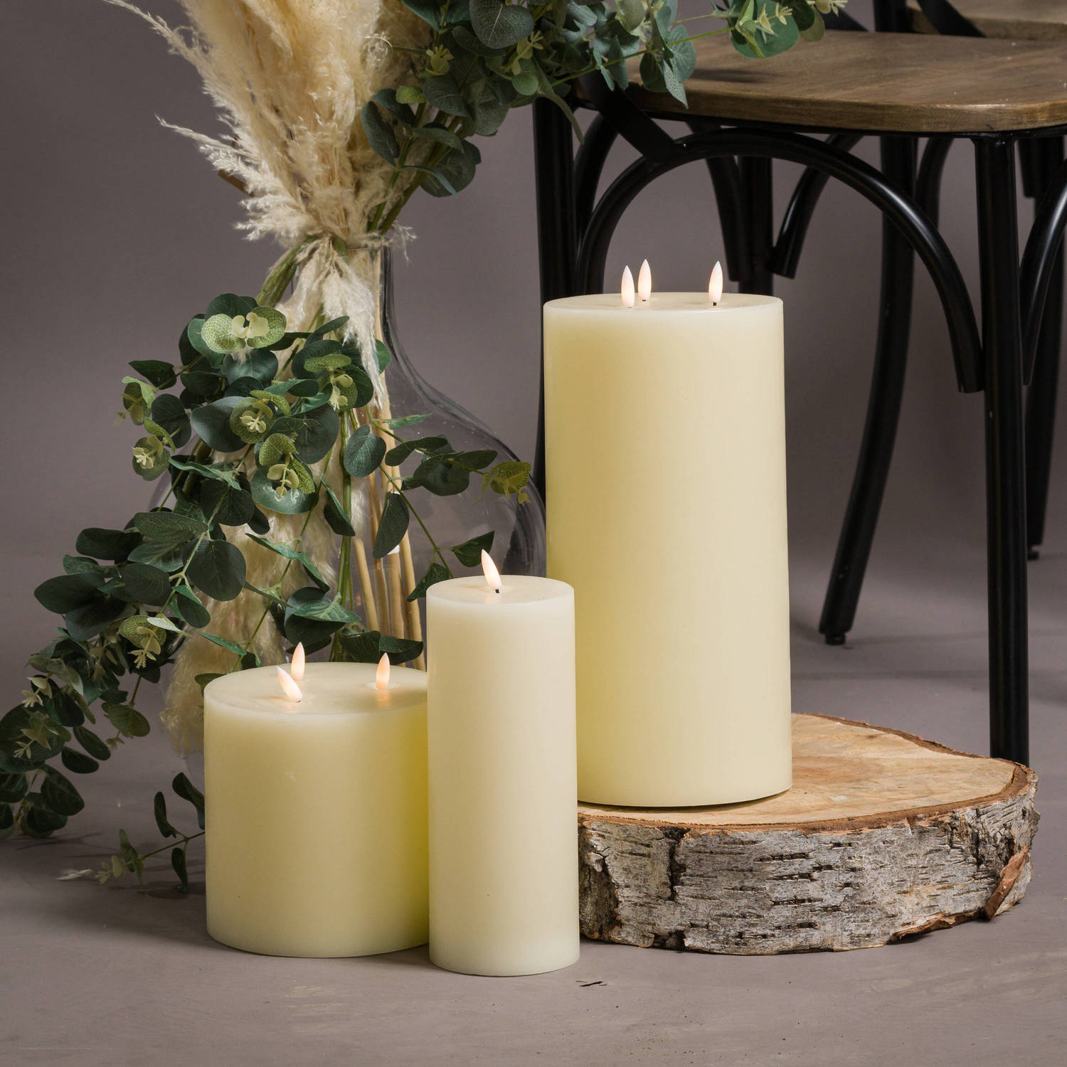 Luxe Collection Natural Glow 3 x 8 LED Cream Wax Candle 4 Luxe Collection Natural Glow 3 x 8 LED Cream Wax Candle - Image 4